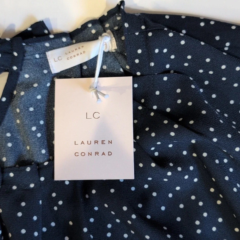 LC Lauren Conrad Womens Navy Polka Dot Blouse With Cap Sleeves NWT - Picture 3 of 5